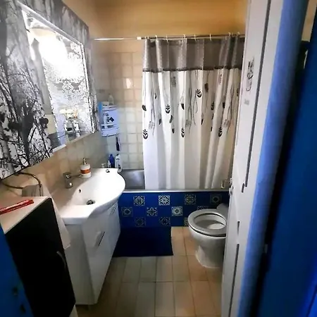 Apartament Artistic 2 Bedroom+art Studio Apartment!! Strovolos